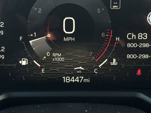 Certified 2025 GMC Acadia Elevation image 12