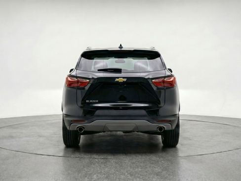 Used 2025 Chevrolet Blazer LT FWD image 7