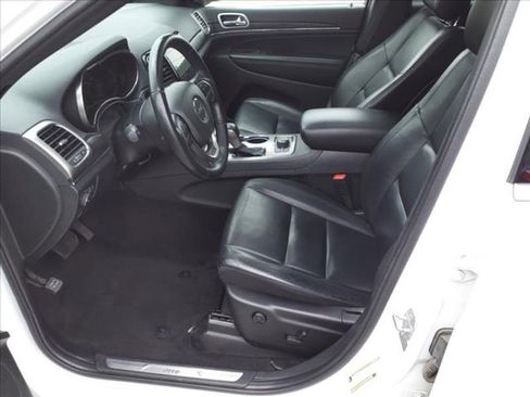 Used 2022 Jeep Grand Cherokee Limited image 5