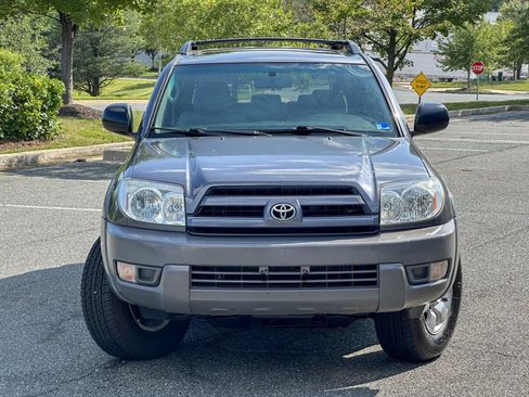 Used 2003 Toyota 4Runner SR5 AWD/4WD image 5