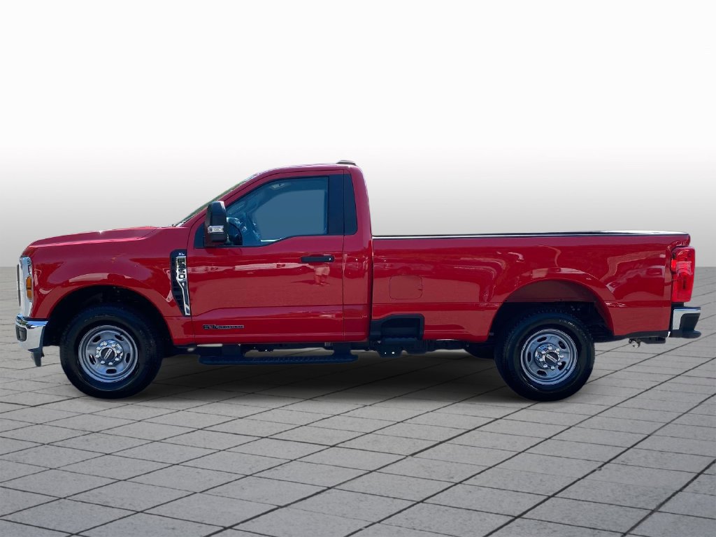 Used 2026 Ford F350 XL w/ XL Chrome Package RWD image 4