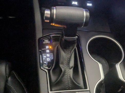 Used 2022 Kia K5 GT-Line image 12