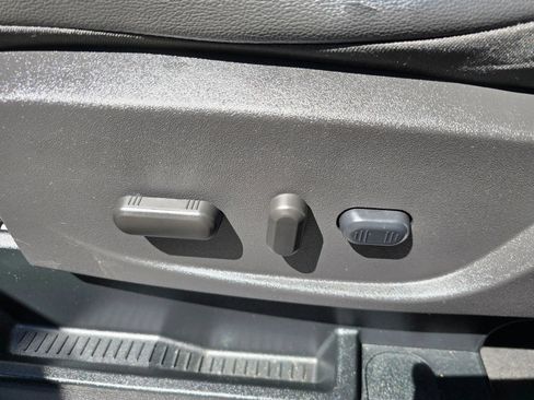 Used 2018 Ford Escape SEL AWD/4WD image 24