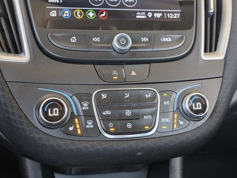 Used 2024 Chevrolet Malibu LT FWD image 16