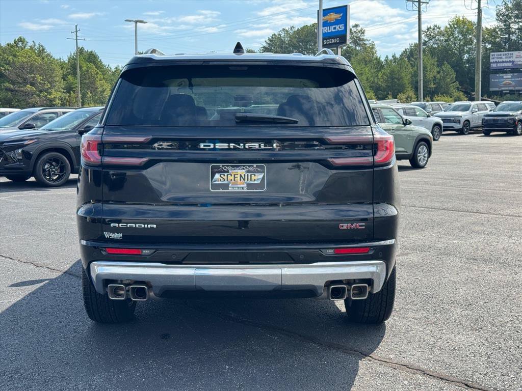 Used 2026 GMC Acadia Denali w/ Super Cruise Package FWD image 4
