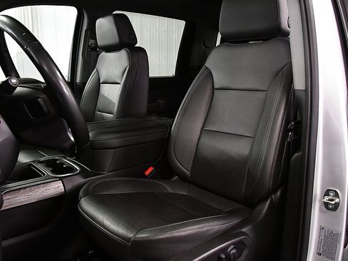 Used 2023 Chevrolet Silverado 2500 LTZ w/ LTZ Premium Package image 30