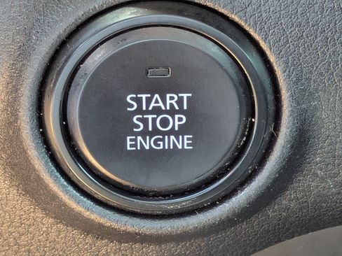 Used 2021 MAZDA MAZDA3 s FWD image 28