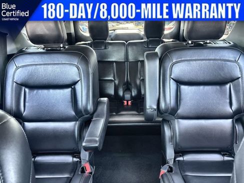 Used 2022 Ford Explorer XLT w/ Equipment Group 202A RWD image 16