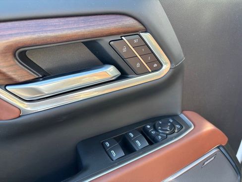 New 2026 GMC Sierra 2500 Denali Ultimate image 11