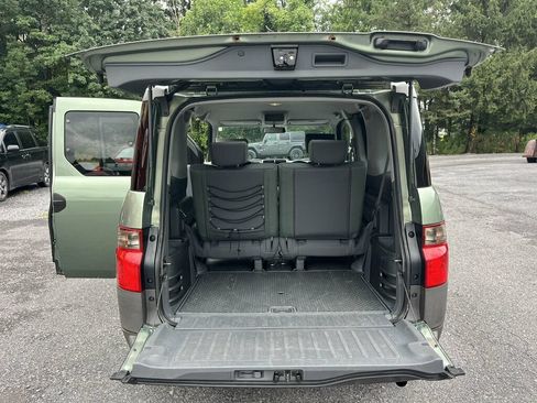Used 2004 Honda Element EX image 31