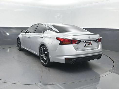 Used 2025 Nissan Altima 2.5 SR FWD image 27