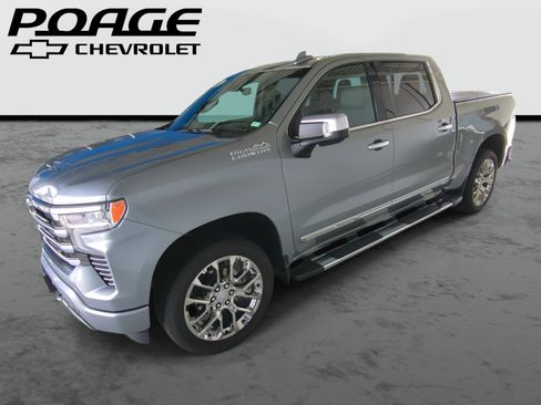 Used 2025 Chevrolet Silverado 1500 High Country w/ High Country Premium Package AWD/4WD image 1
