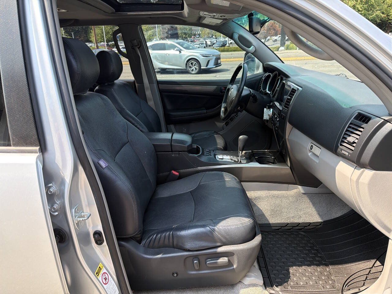 Used 2007 Toyota 4Runner Sport AWD/4WD image 16