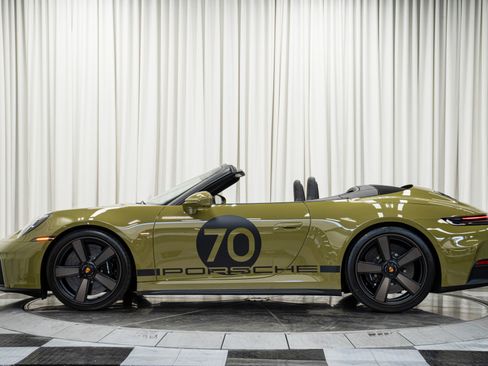 Used 2026 Porsche 911 GTS image 6