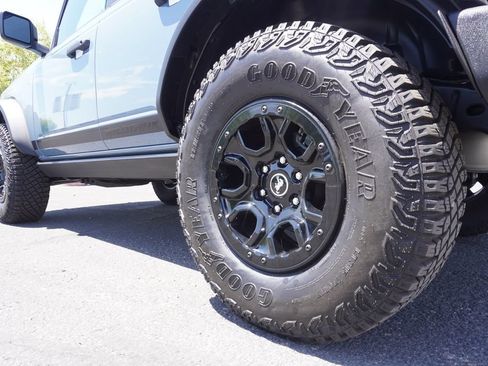 Used 2024 Ford Bronco Wildtrak AWD/4WD image 7