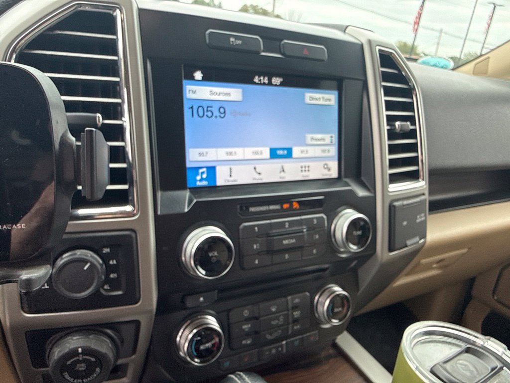 Used 2016 Ford F150 Lariat AWD/4WD image 11