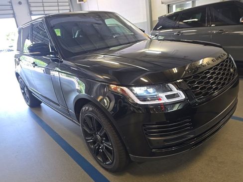 Used 2018 Land Rover Range Rover Supercharged AWD/4WD image 12