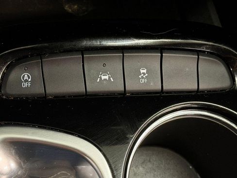 Used 2021 Buick Encore GX Preferred FWD image 25