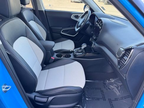 Used 2024 Kia Soul GT-Line image 27