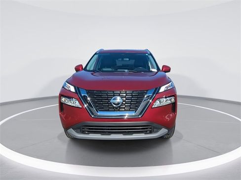 Used 2021 Nissan Rogue SV w/ Premium Package image 3