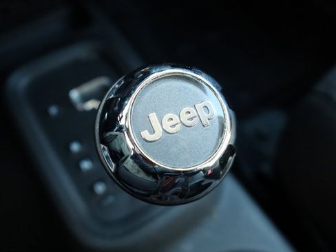 Used 2017 Jeep Wrangler Unlimited Sport w/ Quick Order Package 24S image 19