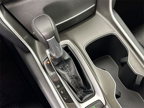 Used 2019 Honda Accord LX image 14