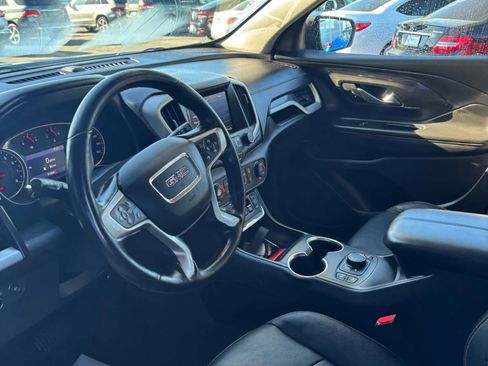 Used 2020 GMC Terrain SLT w/ Preferred Package image 9