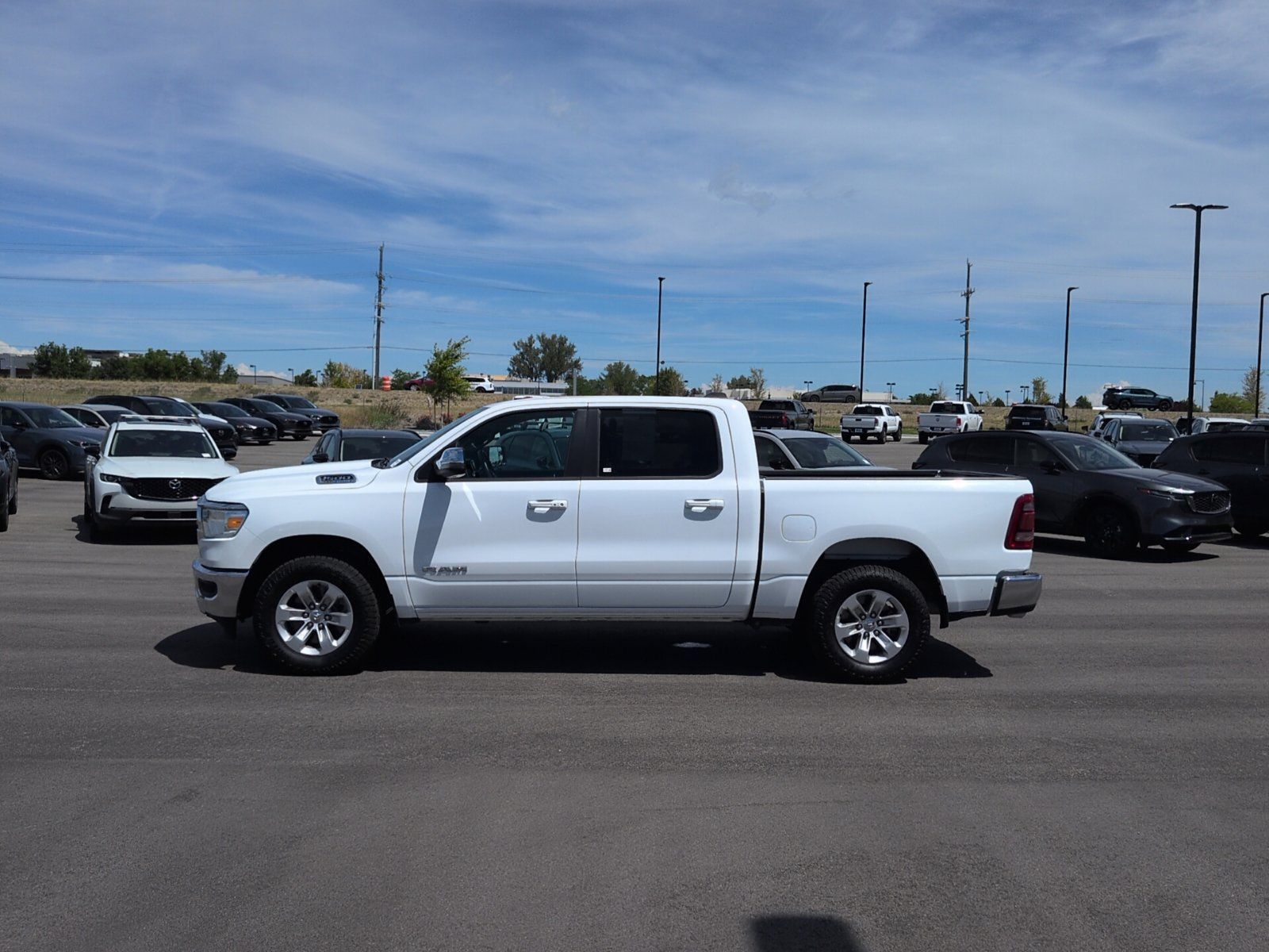 Used 2024 RAM 1500 Laramie AWD/4WD image 4