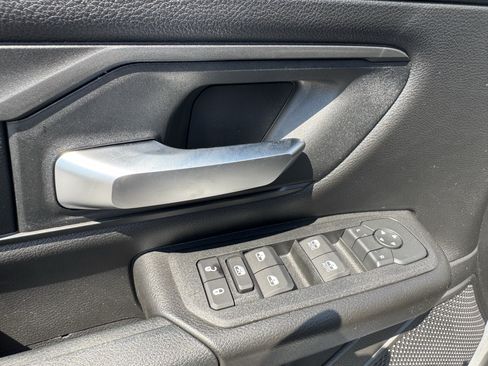 New 2026 RAM 1500 Express AWD/4WD image 11