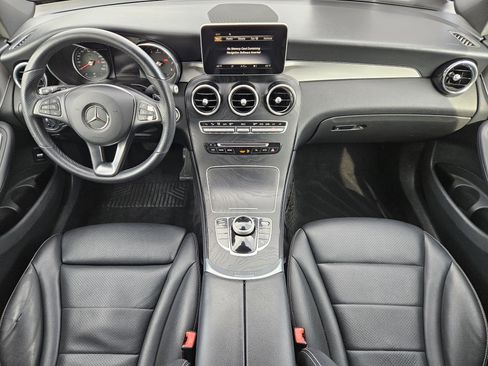 Used 2019 Mercedes-Benz GLC 300 image 25