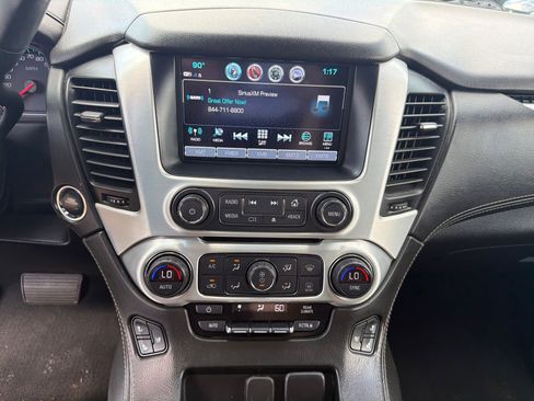 Used 2019 GMC Yukon SLT image 34