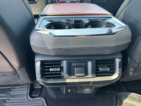 Used 2021 Ford F150 Lariat w/ Equipment Group 502A High AWD/4WD image 11