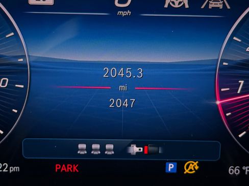 Certified 2026 Mercedes-Benz GLC 300 4MATIC image 11