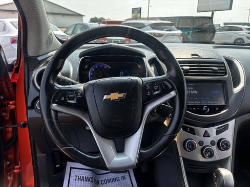 Used 2016 Chevrolet Trax LT w/ LT Convenience Package FWD image 15