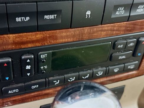 Used 2008 Ford Explorer Eddie Bauer image 15