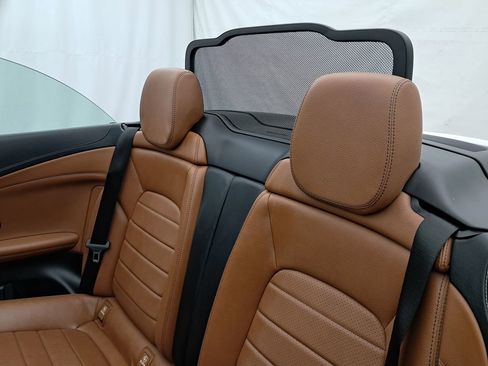 Used 2018 Mercedes-Benz C 300 4MATIC Cabriolet image 38