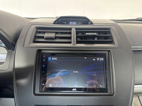 Used 2012 Toyota Camry LE FWD image 14