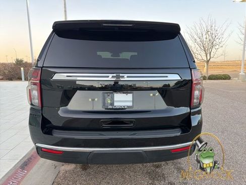 Used 2023 Chevrolet Tahoe LT w/ Luxury Package image 4