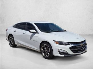 Used 2022 Chevrolet Malibu LT video 3