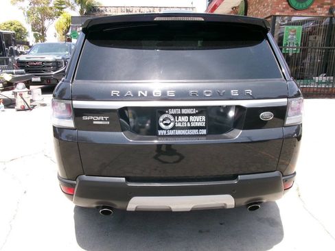 Used 2014 Land Rover Range Rover Sport HSE AWD/4WD image 9