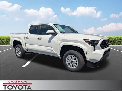 New 2025 Toyota Tacoma SR5