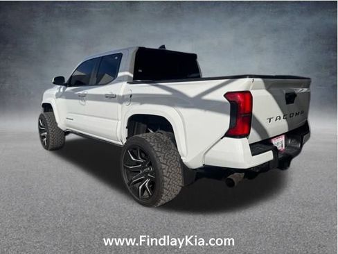 Used 2024 Toyota Tacoma SR5 image 5