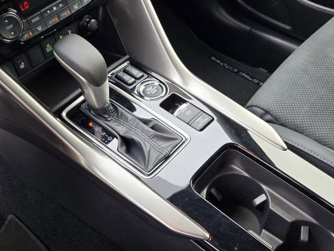 New 2026 Mitsubishi Eclipse Cross SE image 16