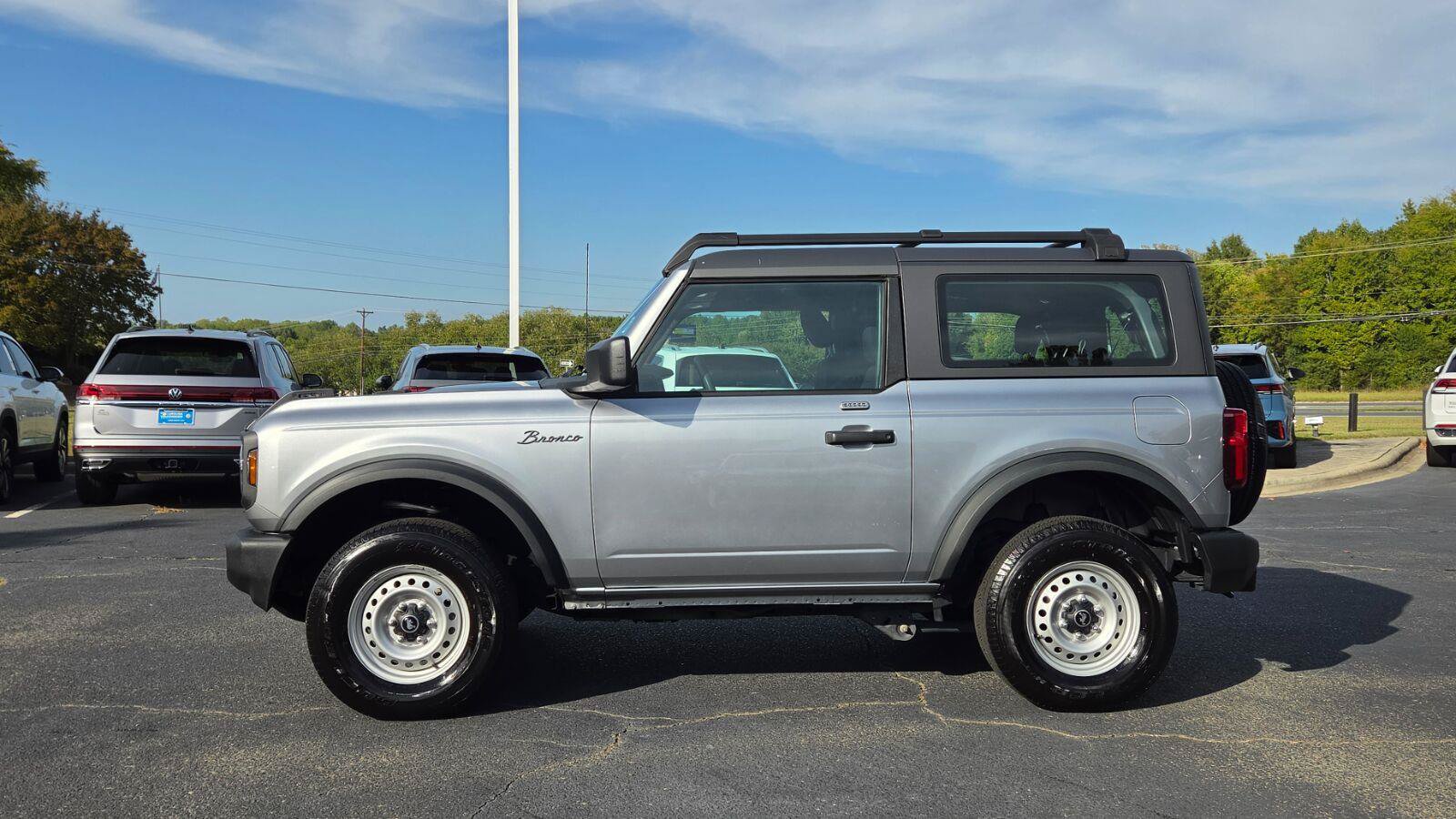 Used 2023 Ford Bronco 2-Door AWD/4WD image 5