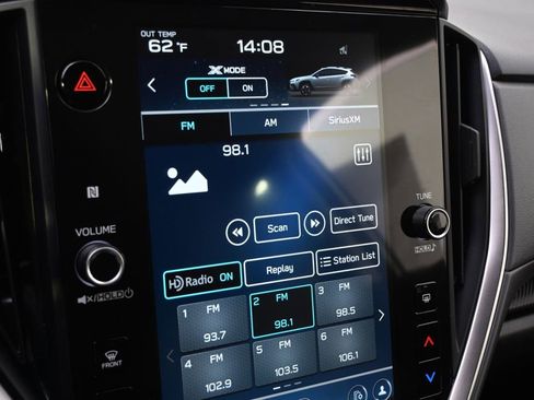 Used 2024 Subaru Crosstrek 2.0i Premium image 27