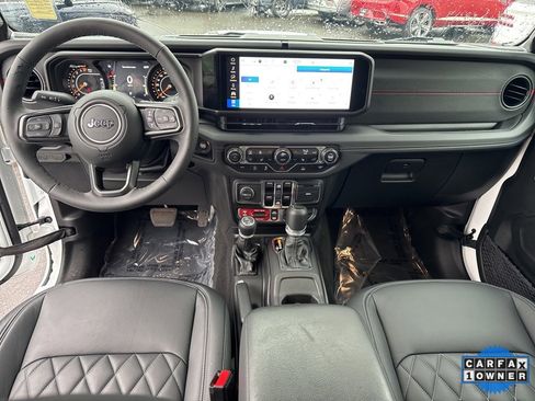 Used 2025 Jeep Gladiator Rubicon w/ Convenience Group image 43