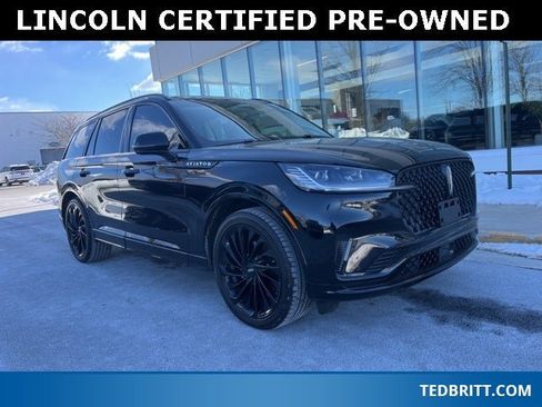 Used 2025 Lincoln Aviator Reserve w/ Equipment Group 201A image 1