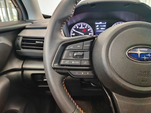 Used 2024 Subaru Crosstrek 2.5i Limited image 10