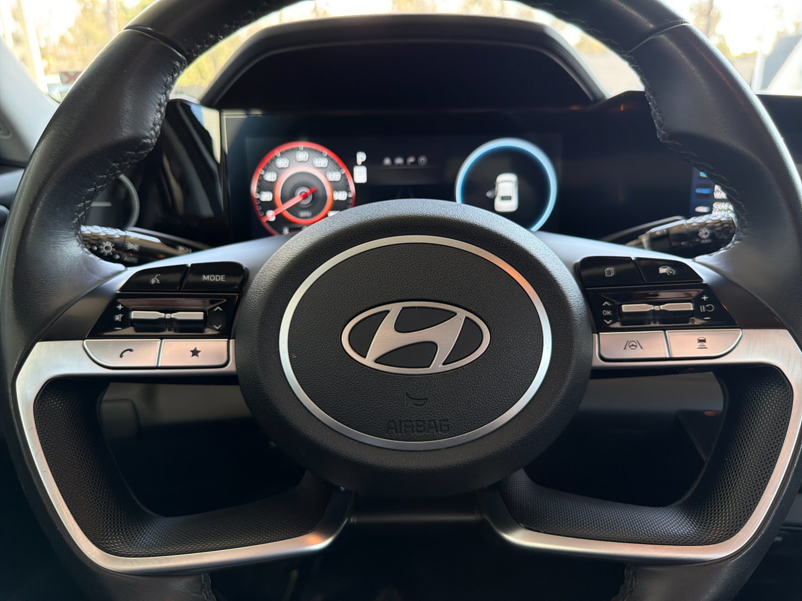 Used 2024 Hyundai Elantra Limited FWD image 22