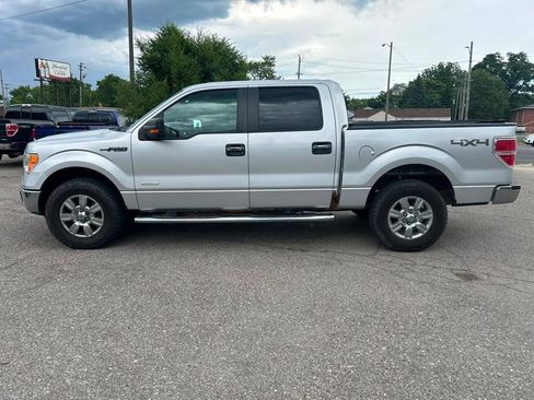Used 2011 Ford F150 XLT w/ XLT Chrome Pkg AWD/4WD image 8